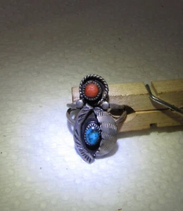 LADIES RED CORAL AND TURQOISE RING OLD NATIVE AMERICAN SIZE 7 - Picture 1 of 4
