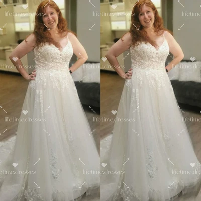 Beach Boho Wedding Dresses Sleeveless V Neck Elegant Tulle Lace Bridal Gowns - Image 1 of 4