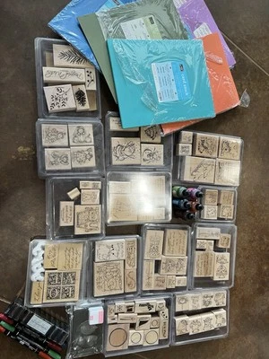 Stampin’ Up! ¡LOTE de suministros de artesanía de papel con BONO!! Foto 1 de 4