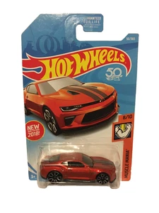 Camaro SS 2018 Hot Wheels Muscle Mania 18 nuevo en paquete - Imagen 1 de 3