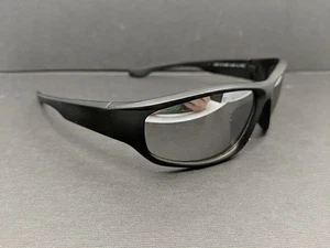 Gafas de sol negras Foster Grant Solar Accent Drivers NS0115 Fast Lane VL FDG - Imagen 1 de 5