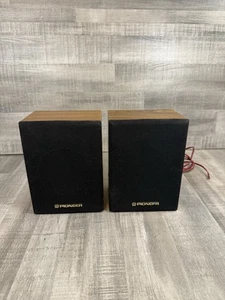Pair Pioneer CS-X300Q Surround Speakers Wall Mountable FREE SHIPPING - Picture 1 of 11