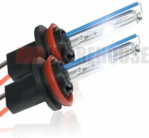 HID-Warehouse HID Xenon Bulbs - H11 4300K - Bright Daylight (1 Pair) - Picture 1 of 6