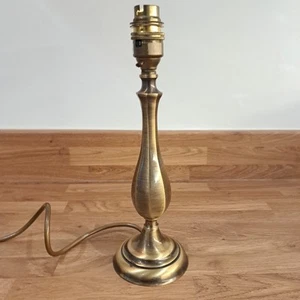 Base de lámpara de latón por iluminación Endon. 17,5 cm de alto - Imagen 1 de 21