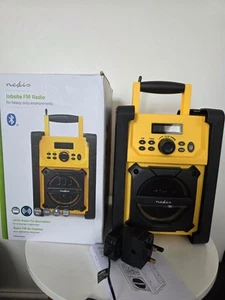 Garden Workshop Site Radio AUX FM Bluetooth Radio Work Robust Portable Audio - Picture 1 of 13