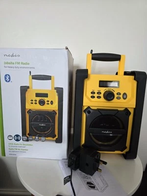Garden Workshop Site Radio AUX FM Bluetooth Radio Work Robust Portable Audio - Image 1 of 4
