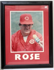 Pete Rose Autographed Photo 11x 13 Matted & Framed - Picture 1 of 2