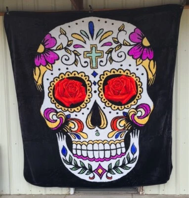 SUGAR SKULL DAY OF THE DEAD MEXICO ROSE FLOWER KING SIZE BLANKET - Image 1 of 2