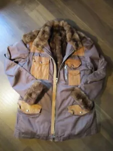 EINMALIGE HERREN HUGO BOSS JACKE GROESSE 52 L VOM KUERSCHNER EINGENAEHTER NERZ - Bild 1 von 15