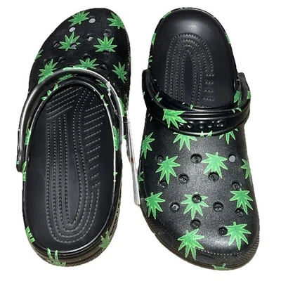Crocs de hoja de hierba de cannabis raros - talla para hombre’s 9 y mujer’s 11 - diseño descontinuado Foto 1 de 4