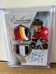 2015-16 UD The Cup Johnny Gaudreau AUTO, 4 patch CLR e 2 colori #EE-JG #7/15 - Foto 1 di 2