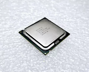 Intel Celeron D 352 3.2 GHz 3.20GHZ/512/533, SL9KM Socket 775 - Picture 1 of 1