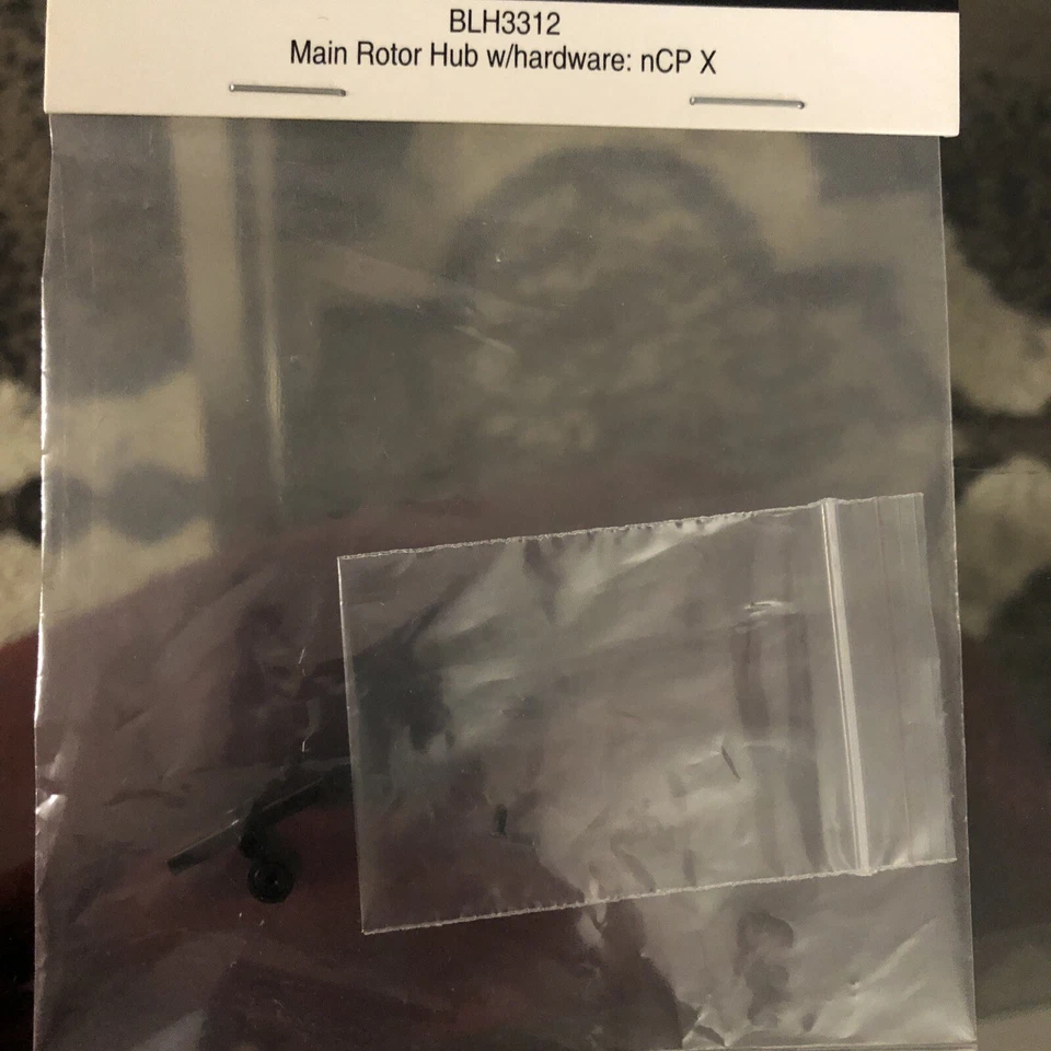 Blade BLH3312 Main Rotor Hub w/Hardware nCP X • - Image 1 of 1