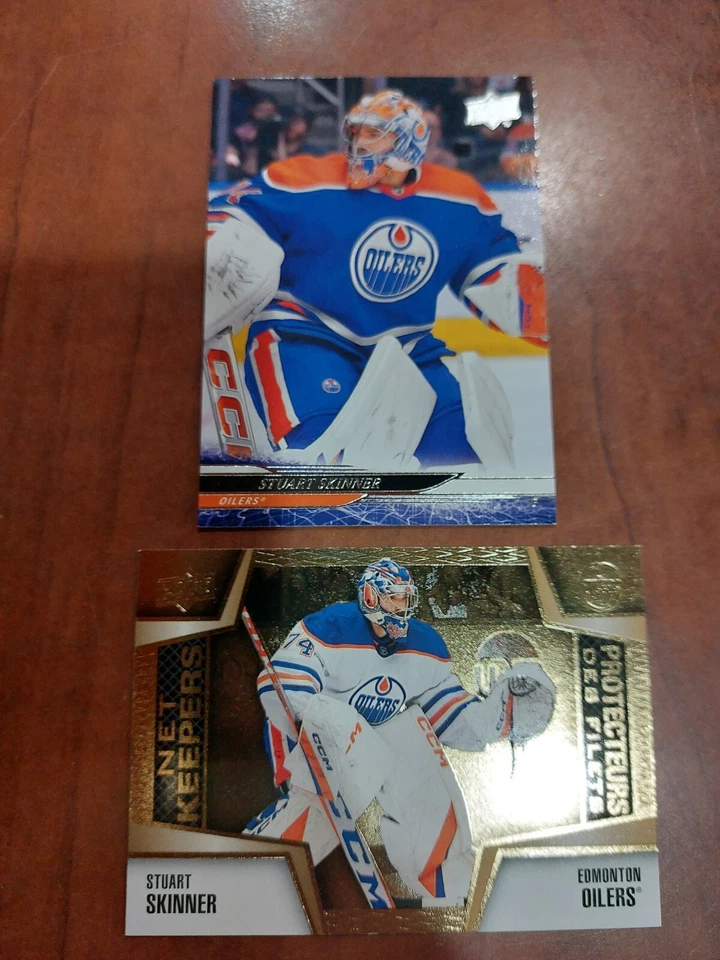 Stuart Skinner Gold + Base Lot 2024-2025 NHL Edmonton Oilers  - Image 1 of 1