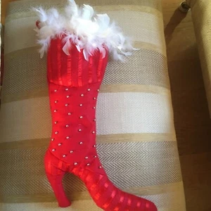 LARGE CONTEMPORARY RED FELT STUDDED WHITE FEATHER CHRISTMAS STOCKING VGC £29. - Picture 1 of 4