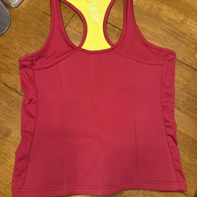 Camiseta sin mangas Zaggora de neopreno para mujer talla X grande roja Foto 1 de 3