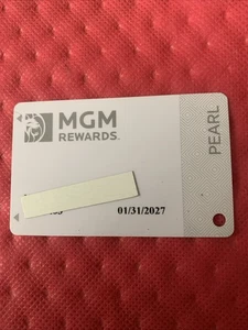 MGM REWARDS Pearl Casino Slot Players Card Female Name Exp 1/2027 - Picture 1 of 2