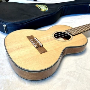 Kala KA-SSTU-T Travel Tenor Ukulele - Picture 1 of 13