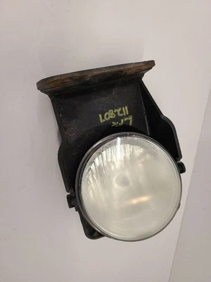 2004-2007 GMC SIERRA 1500 PICKUP LH Driver Fog Driving Light 15776380 - Image 1 of 4