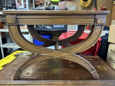 Banco de mesa auxiliar MCM Hollywood Regency Drexel Heritage Triune MCM años 60 585200 Foto 1 de 4