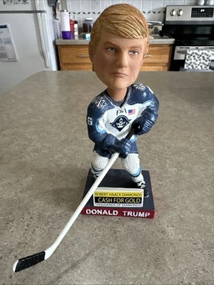 Donald Trump Bobblehead Milwaukee Admirals 2016 hockey elecciones presidenciales SGA Foto 1 de 4