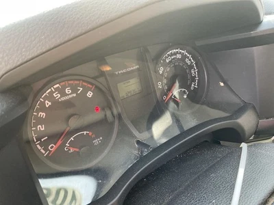 Velocímetro TACOMA 2017 5261824 - Imagem 1 de 4