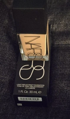Nars Light Reflecting Foundation 1 fl oz - MEDIUM 2 SANTA FE - Image 1 of 4