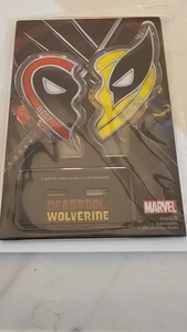 ZD Toys Marvel Super Hero Deadpool & Wolverine Acrylic Heart Stand Collectible - Picture 1 of 2
