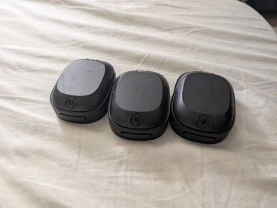 Vive Ultimate Tracker 3x1 - Open Box - Image 1 of 3