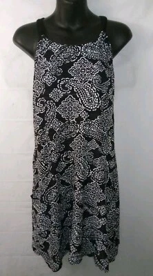 Dotti Bañador Cubre Paisley Mediano Blanco y Negro Foto 1 de 4