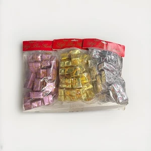 VINTAGE FOIL WRAPPED PRESENTS CHRISTMAS GARLAND 9 FEET LONG x3 Pink Gold Silver - Picture 1 of 7