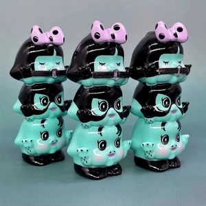 Poor Hostel Baby Bug Limited Version Collectible Sofubi Fashion Figure New - Picture 1 of 8