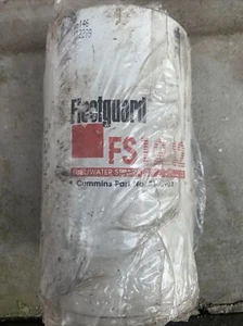 FS1242 Fleetguard Fuel Filter Water Seperator - Picture 1 of 2