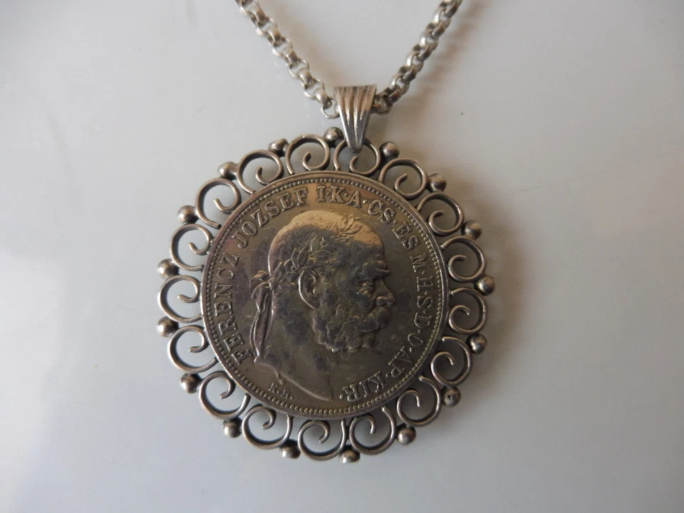 schöne,alte Kette_mit Münz-Anhänger__5 Krona 1908__Silber__Medaillon  ! - Bild 1 von 4