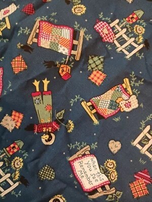 Motivo de cuervo Fabric Traditions 1994 sobre remanente azul oscuro 20x44 Foto 1 de 2