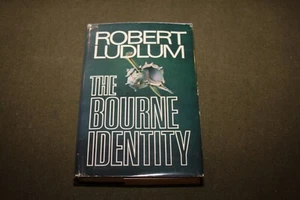 The Bourne Identity by Robert Ludlum 1980 HC Book Club - Imagen 1 de 17