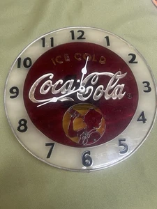 Vintage Coca Cola Clock Very Nice - Check It Out - Picture 1 of 4