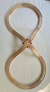 Thomas & seine Freunde Holzeisenbahn Zug ERHÖHTE STAPELERHÖHUNG & FIGUR 8 GLEISE - Bild 1 von 4