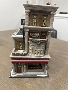 Department 56 Christmas in the City Has Two Chips- Woolworth's No Glass Wndw - Picture 1 of 24
