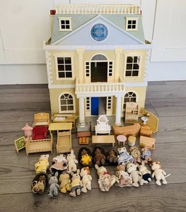 Sylvanian Families Grand Regency Hotel With Furniture & Figures (L) 18625 - Imagen 1 de 15