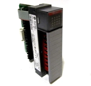Módulo de salida Allen-Bradley SLC500 Cat. 1746-OA16 Ser D - Imagen 1 de 7