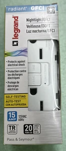 Legrand 1597NTLTRWCCD4 Radiant 15A, TR, GFCI White - Picture 1 of 3