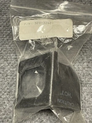 Pieza de proyector EIKI 16mm - #320-32621 PLACA DE ESCUDO Foto 1 de 2