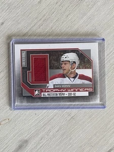 2012-13 In The Game Forever Rivals Trophy Winners Jersey Silver Saku Koivu - Picture 1 of 3