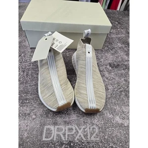 Talla 6.5M-8W-adidas NMD CS2 Kith x Naked Arenisca BY2597 Nuevo OG TODO $210 - Imagen 1 de 10
