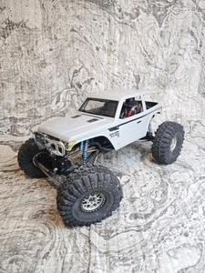 Axial Wraith Spawn Rock Racer AX90045 1:10 Scale RTR With Upgrades - Picture 1 of 5