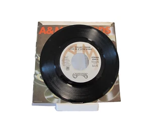 45 RECORD - THE CARPENTERS - ALL YOU GET FROM LOVE IS A SONG - Imagen 1 de 1