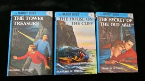 HARDY BOYS MYSTERY BOOKS 1,2, & 3 NEWER 2002 PRINTING LIKE NEW - Picture 1 of 11