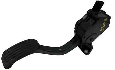 Pedal acelerador Lexus RX450H 2011 78110-33110 OEM Foto 1 de 4