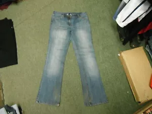 Pantalones de mezclilla azul mediano descoloridos con corte bota de arenque rojo talla 12 pierna 32 - Imagen 1 de 7
